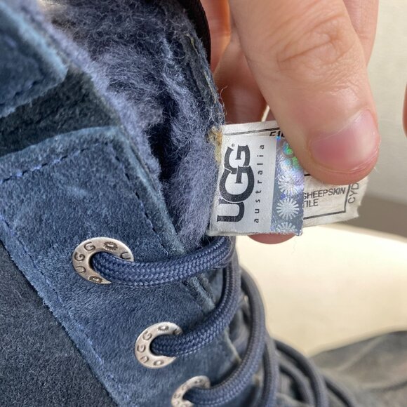 UGG Adirondack 3231 -Impb Women's Mid-Calf Snow Winter Boots Size 10 - Picture 4 of 14